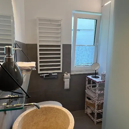 Siegfried Apartment *